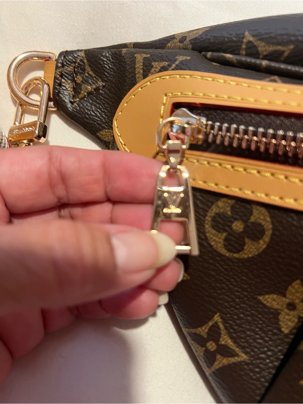 Louis Vuitton Monogram Crescent Belt Bag in Brown and Natural Vachetta - Picture 5 of 6